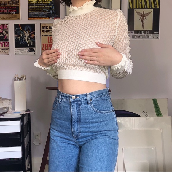 Unique top from Zara - Picture 1 of 4
